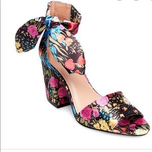 Design Lab Lord & Taylor Floral Satin Heels
